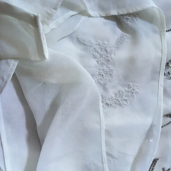 WHBM V-Neck Beaded Top - Picture 7 of 8